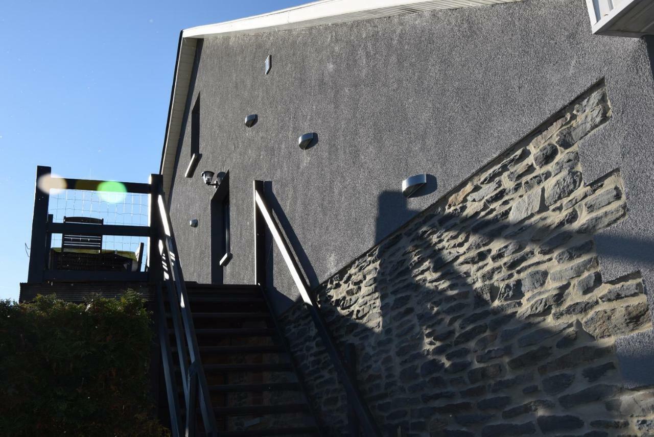 Vila La Cle Des Champs Bertogne Exteriér fotografie